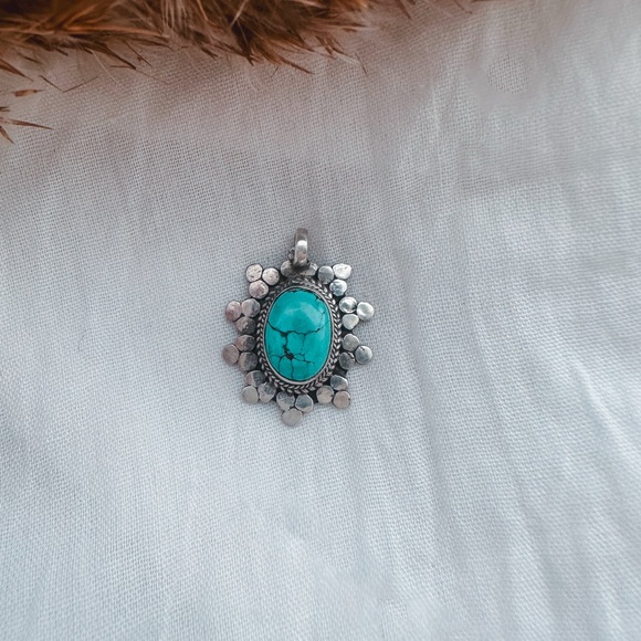 Vintage silver and turquoise pendant - Picture 2 of 4